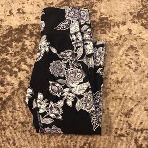 Old Navy Elevate Leggings